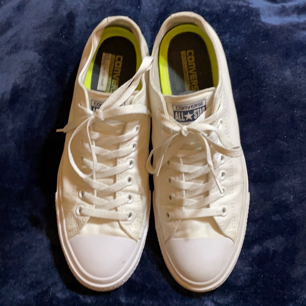 White on white Chuck II’s